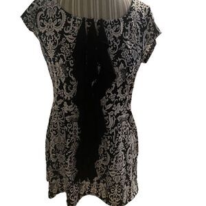 On Carnaby top excellent  condition worn once size medium see pics